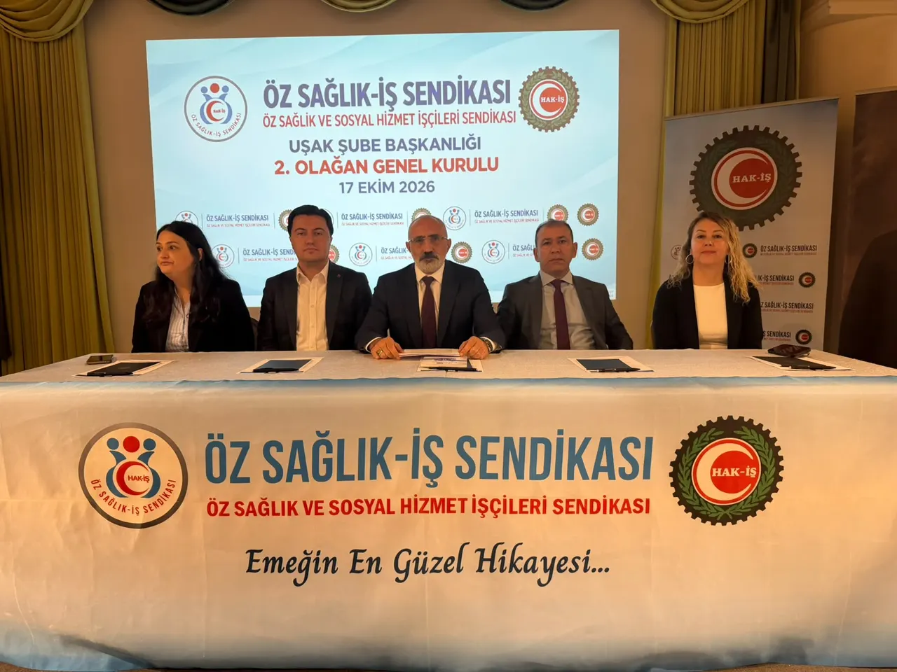 Öz Sağlık-İş Uşak Şubesi Genel Kurulu yapıldı, başkanlığa Uğur Demir seçildi