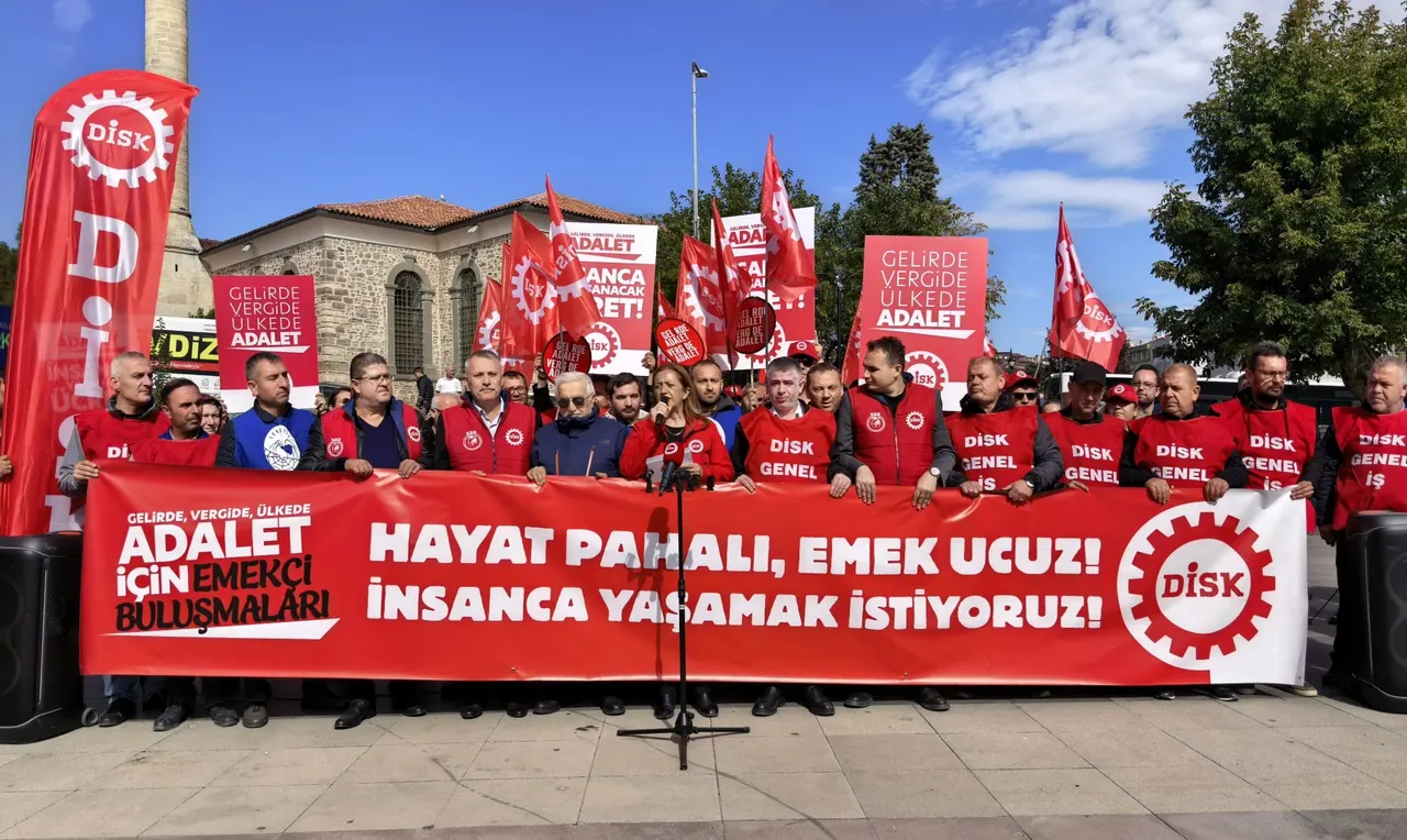 DİSK'in 'Gelirde, Vergide Adalet' buluşmaları Tekirdağ ve Edirne'de sürdü