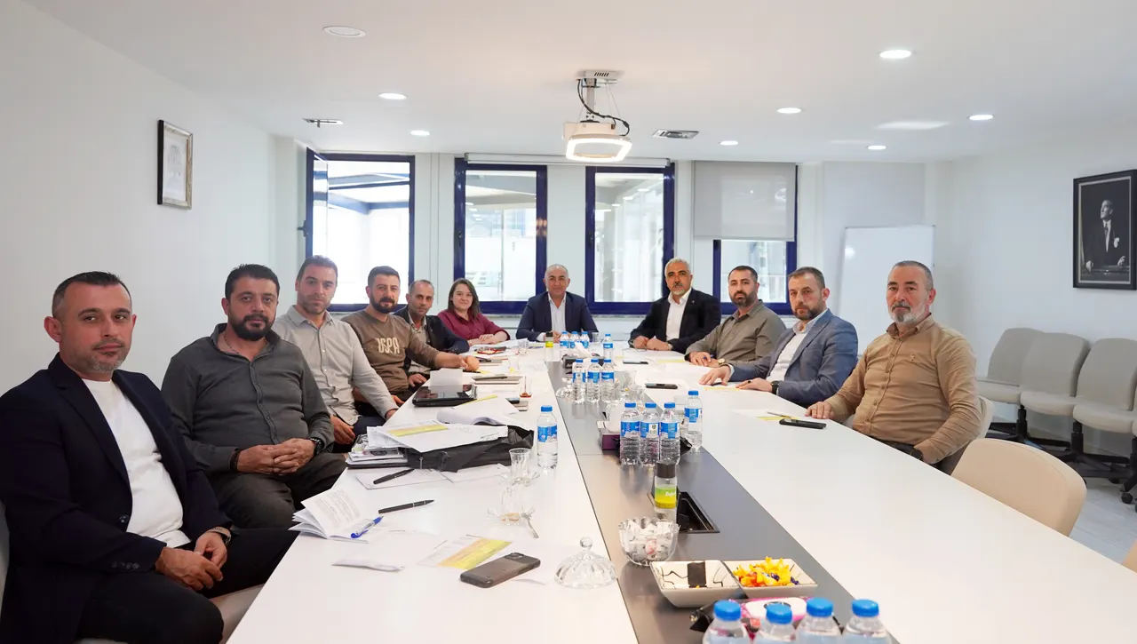 DYO Boya İşletmesi’nde toplu sözleşme taslağı hazırlandı